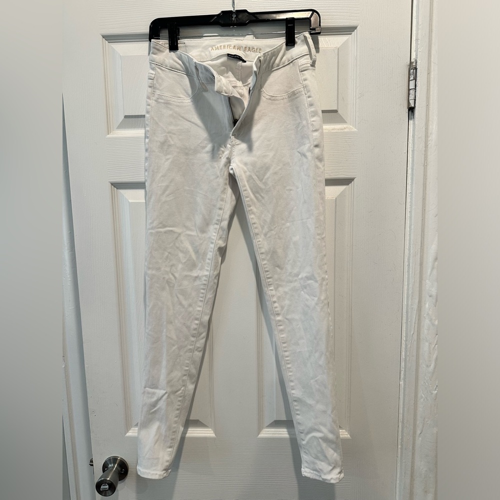 American Eagle Stretch Skinny White Jeans - Size 4